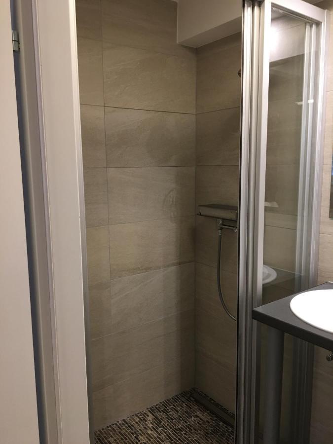 Cosy Flat In The Quiet Area With Own Garden, Free Parking And Direct Public Transport Link To The Centre Apartment Vienna Exterior photo